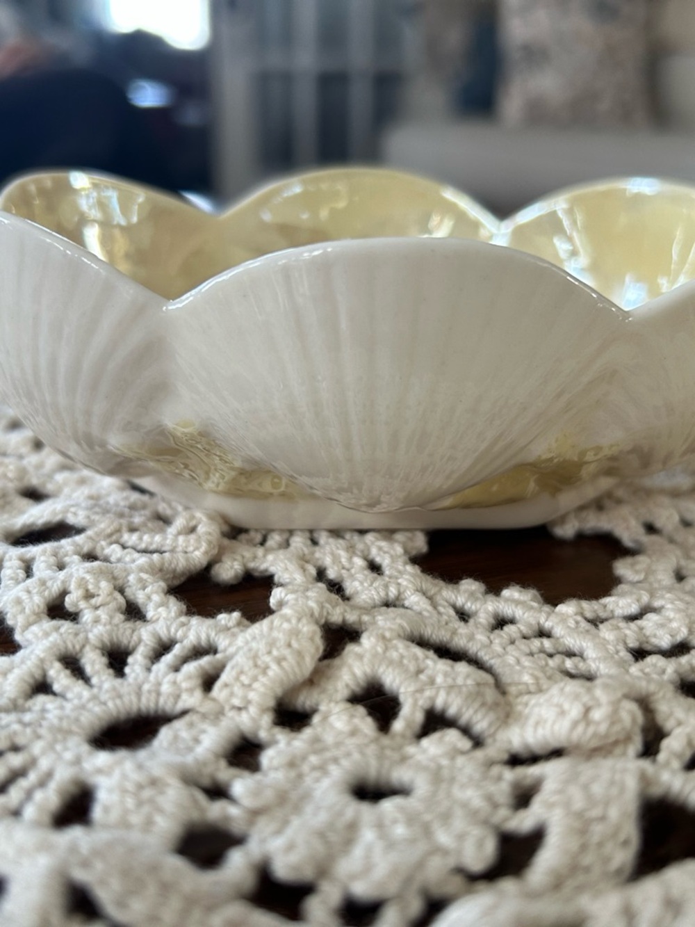 Belleek Pottery Ireland "New Shell Yellow" Bon Bon Dish 5" L x 4-1/4" W